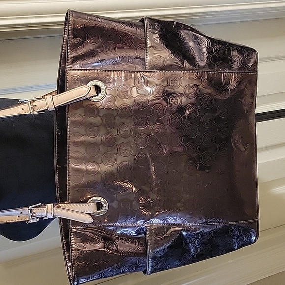Michael Kors Shimmery Tote Bag - Picture 10 of 16